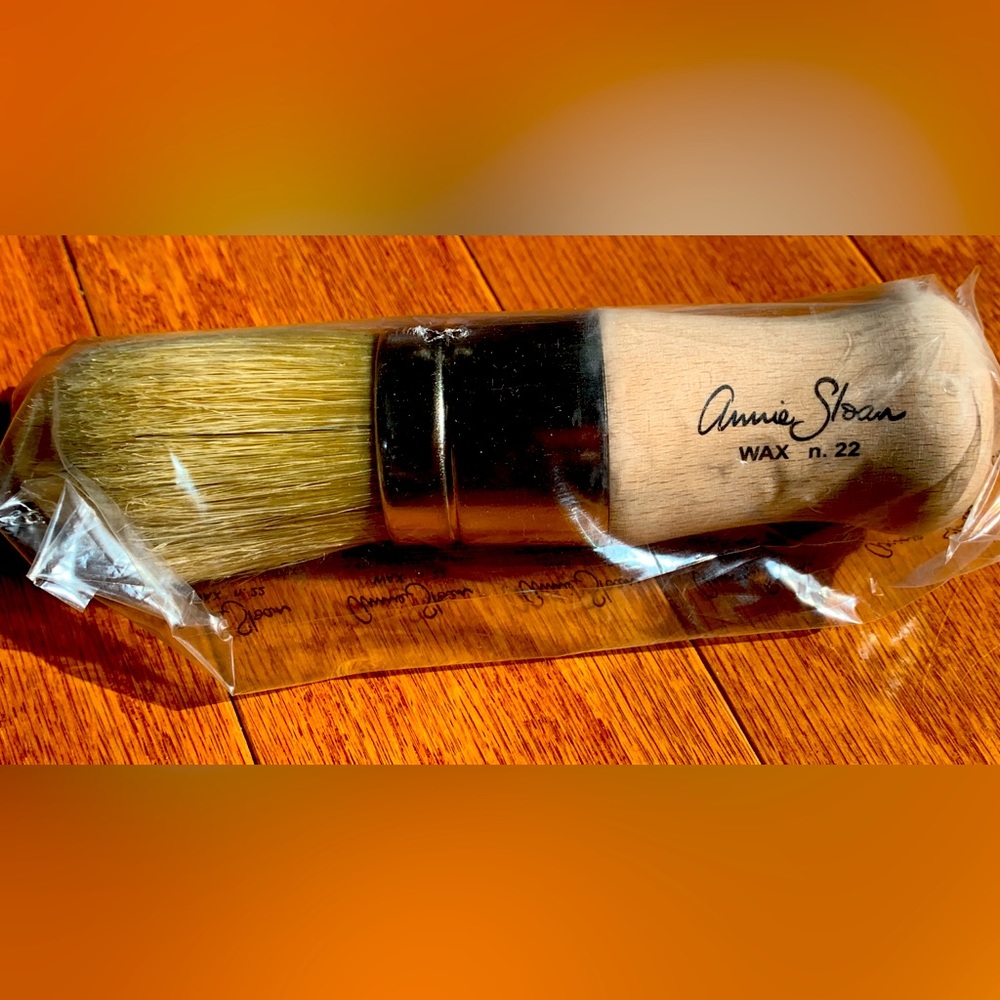 Annie Sloan Wax Brush (small)